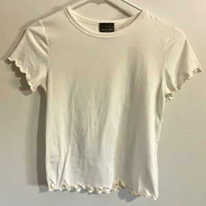 Olivia Rae lettuce rimmed top, White, Size S